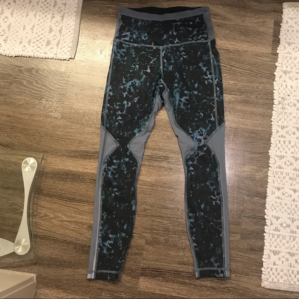 Lululemon mesh floral print leggings